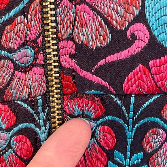 Closet London Floral Embroidered Mini Dress Size 4 - Picture 4 of 10